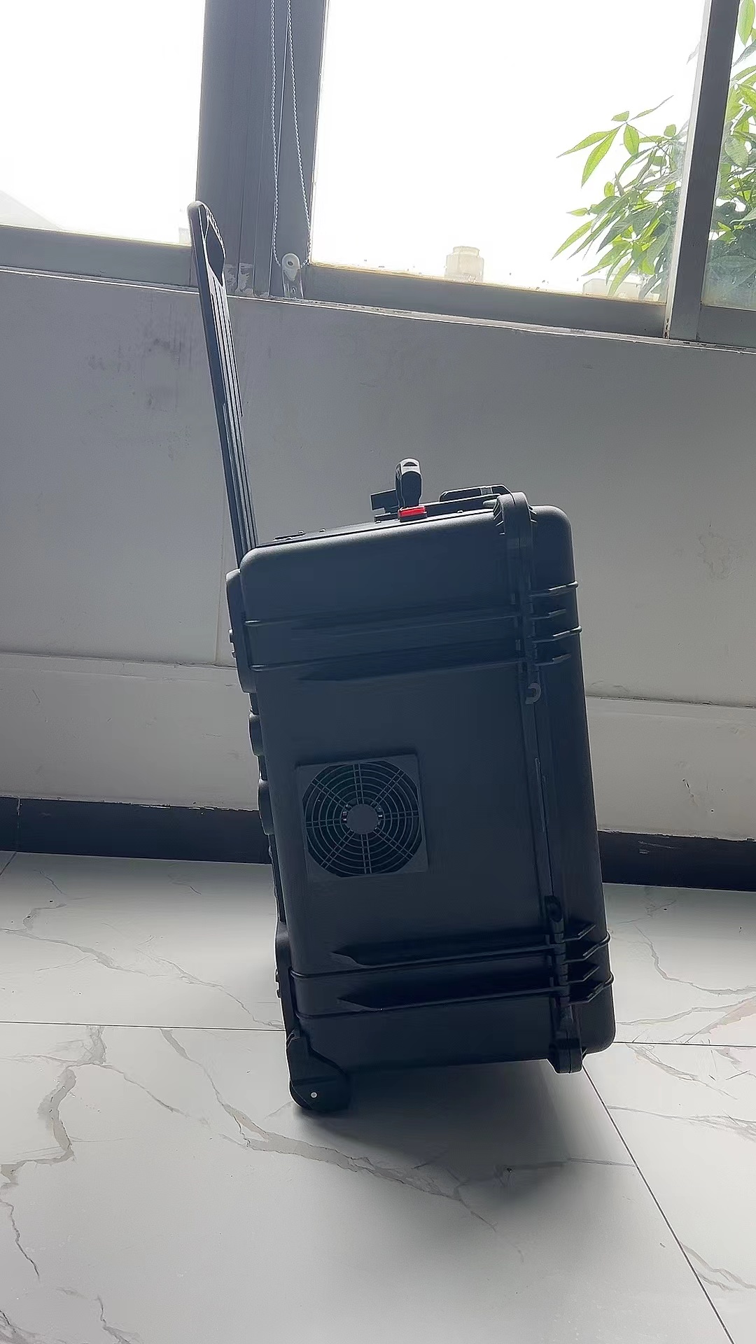 谢家集手拉箱型移动通信干扰器